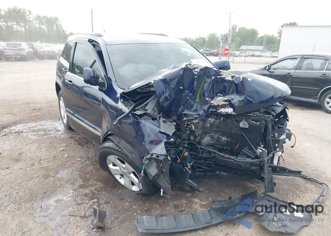 2013 Jeep Grand Cherokee Laredo из США, поврежденный, VIN 1C4RJFAG8DC560260